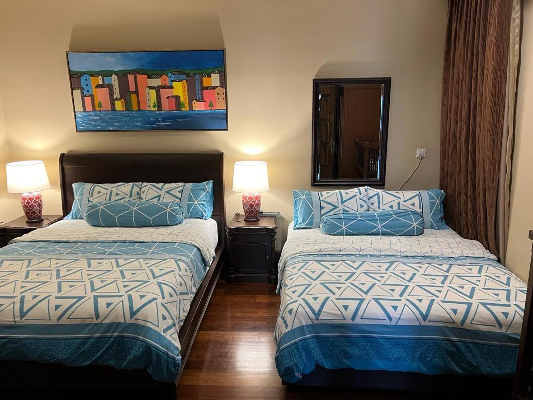 Luxury On Melaka River Екстериор снимка