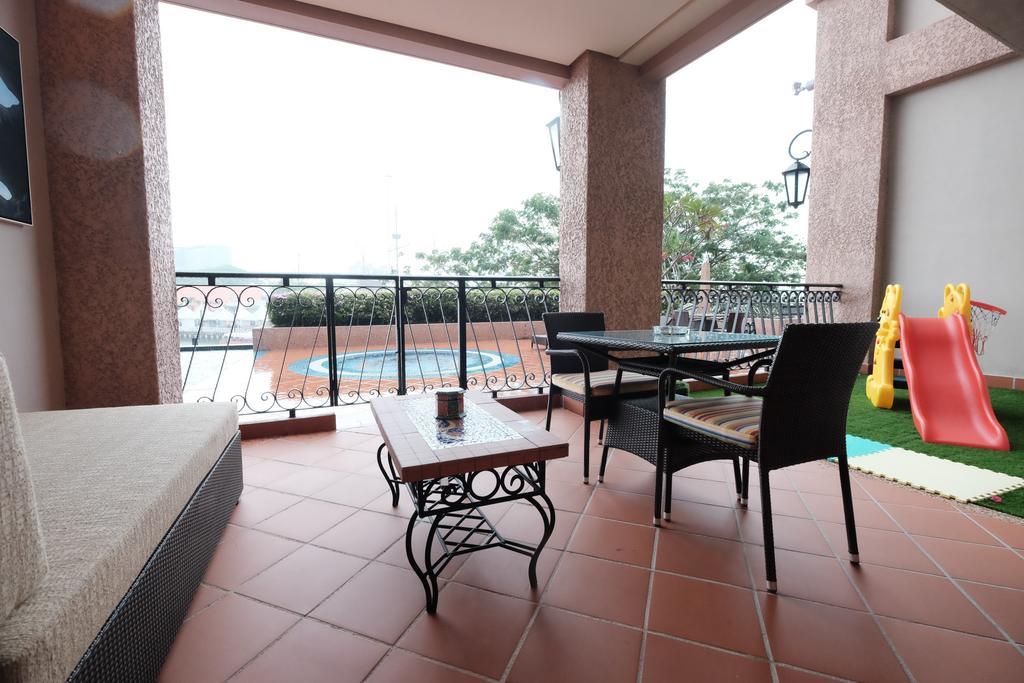 Luxury On Melaka River Екстериор снимка